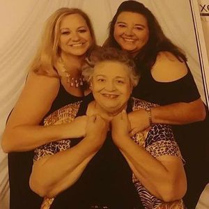 Meet your Posher, Regina